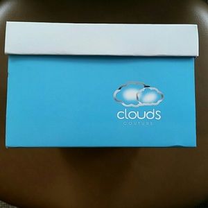 Cloud Couture Black Comfy Slippers. 7